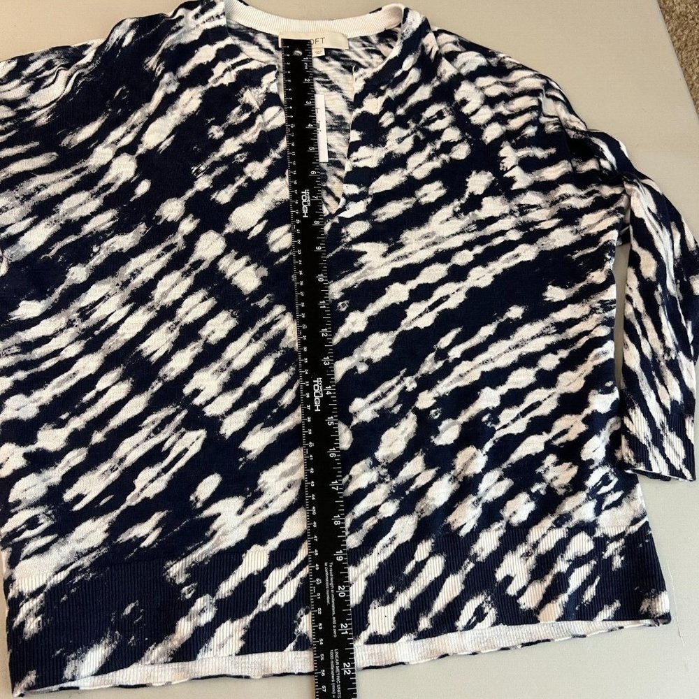 LOFT Sweater Womens Small Navy Tie Dye Split Neck Drop Shoulder Cotton Top New - Picture 6 of 9